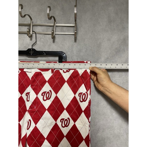 Loudmouth Shorts Men 44 Red White Washington Nationals Argyle MLB Baseball Chino - Picture 3 of 9